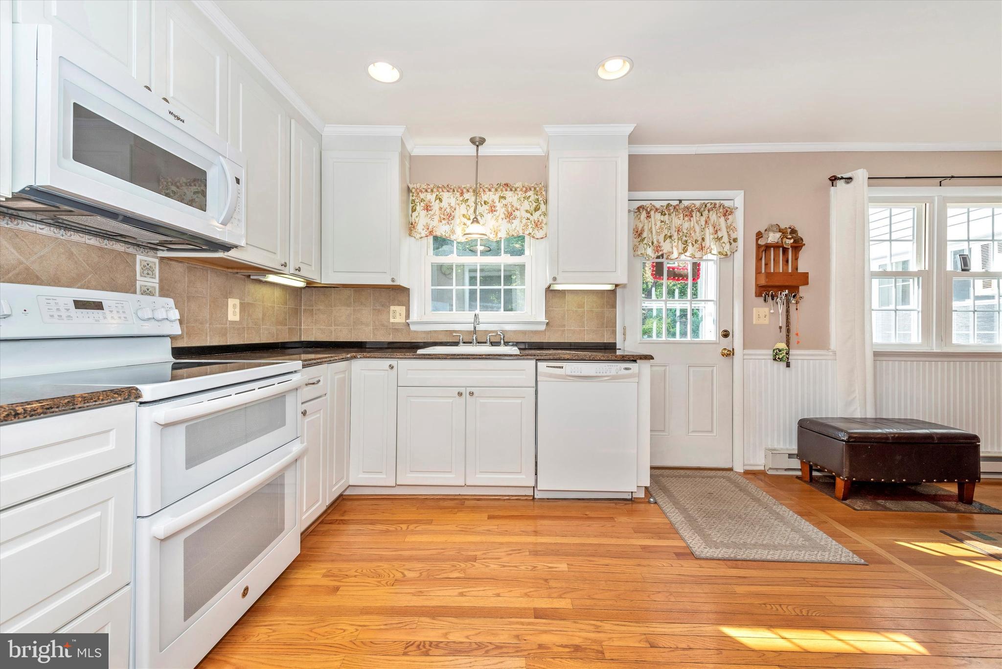 6313 Ford Road Frederick, MD 21702 - Photo 8 of 53 Kitchen