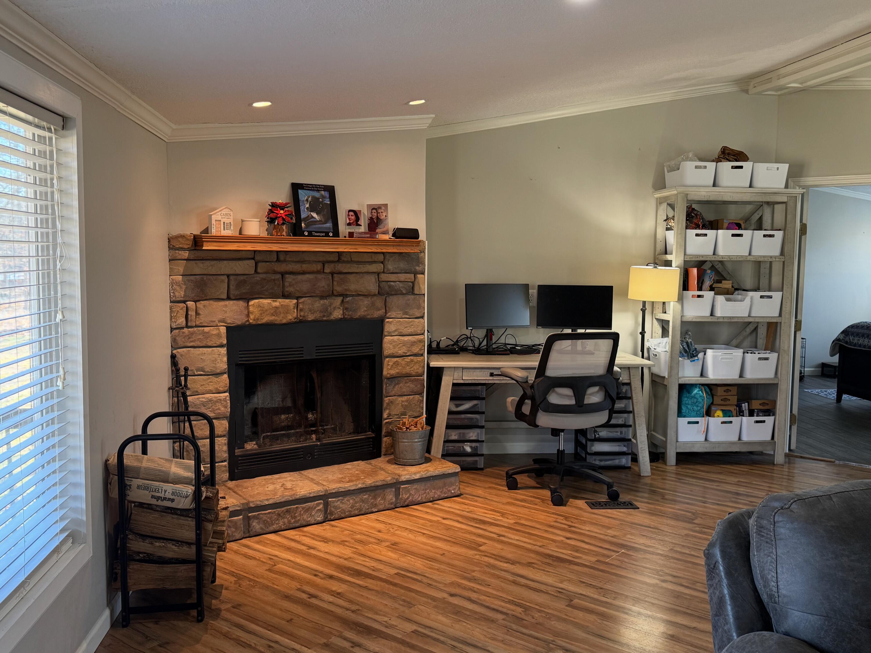 2252 Gizzard Creek Road Sequatchie, TN 37374 - Photo 10 of 31 Living Room