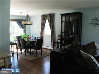 102 Bartholomew Road Berwyn, PA 19312 - Photo 4 of 12 Gallery Image 4