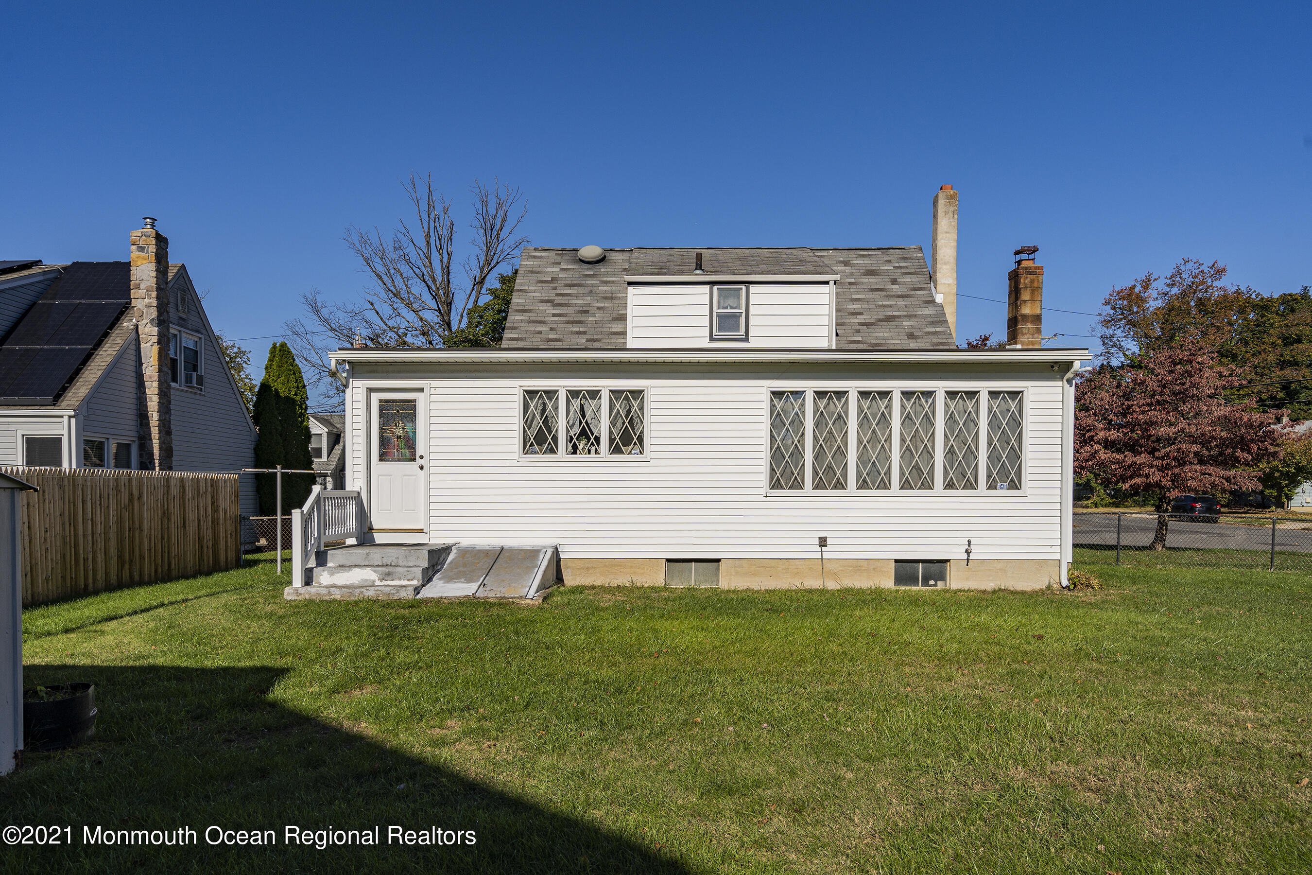 61 Brockton Road Hamilton, NJ 08619 - Photo 2 of 25 Rear