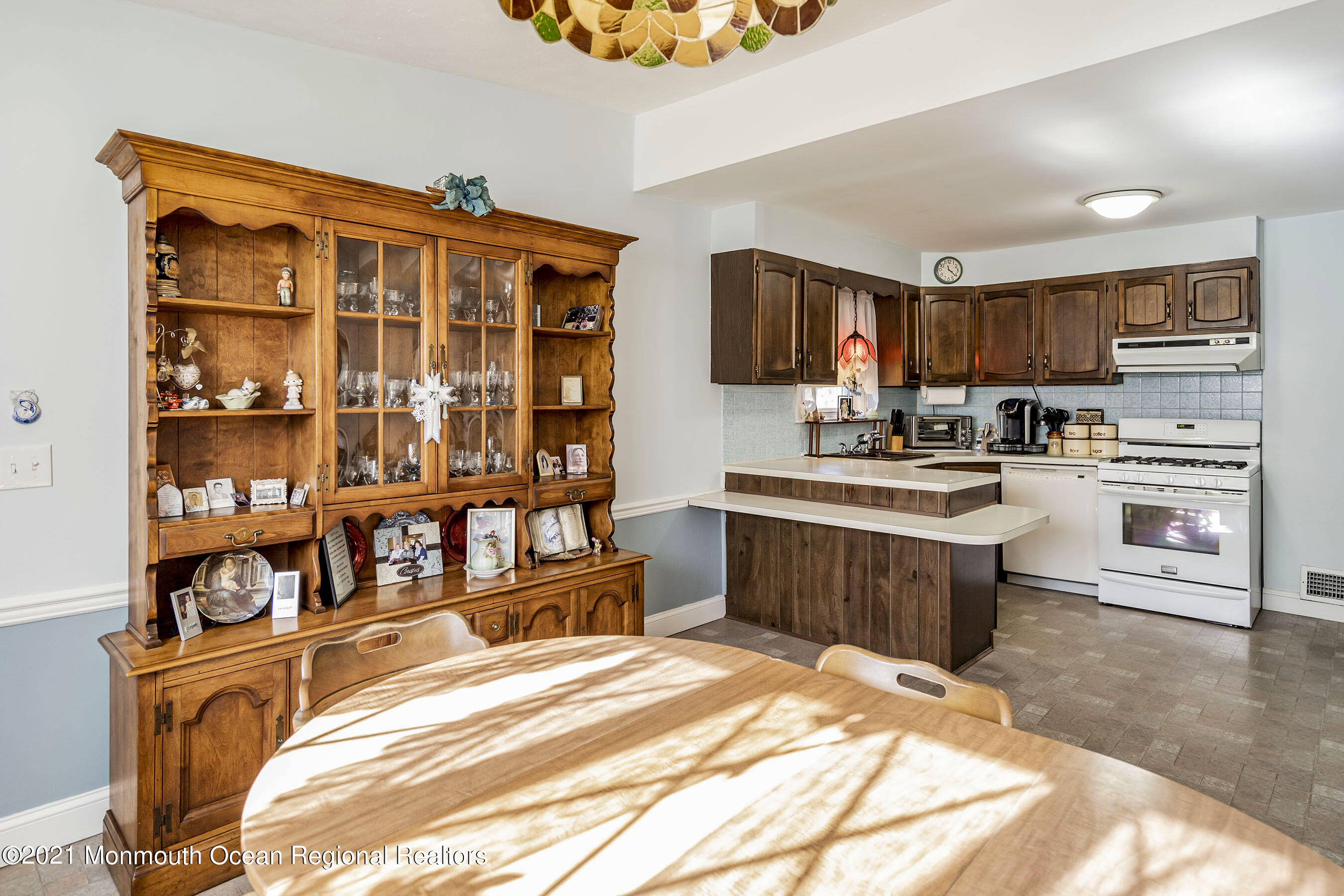 61 Brockton Road Hamilton, NJ 08619 - Photo 11 of 25 Kitchen1