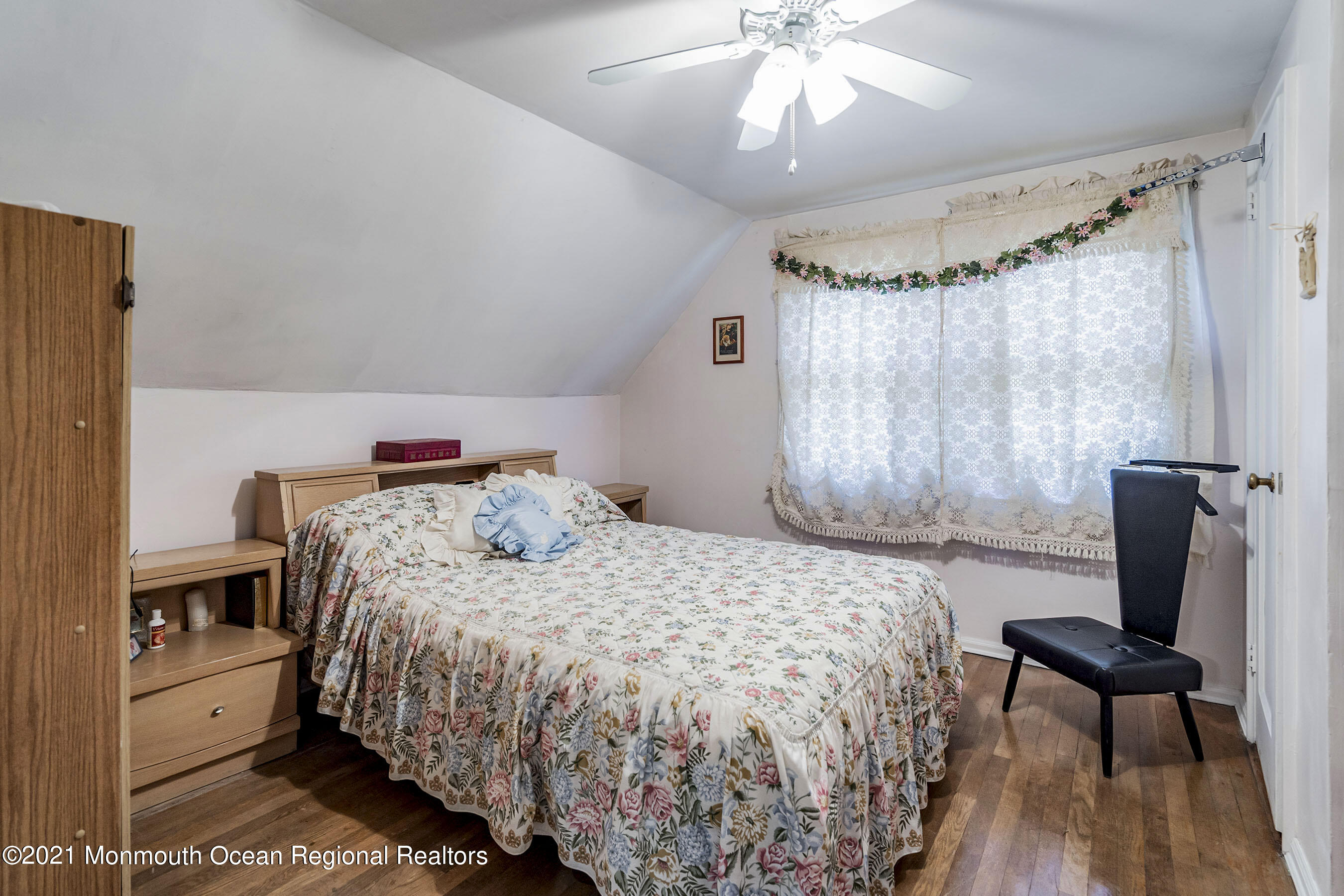 61 Brockton Road Hamilton, NJ 08619 - Photo 19 of 25 Bedroom1