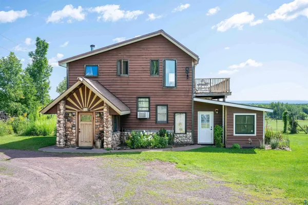 $359,900 | 30085 Kelly Road, Ashland, WI 54806