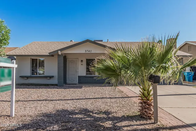 $395,000 | 3741 West Poinsettia Drive, Phoenix, AZ 85029