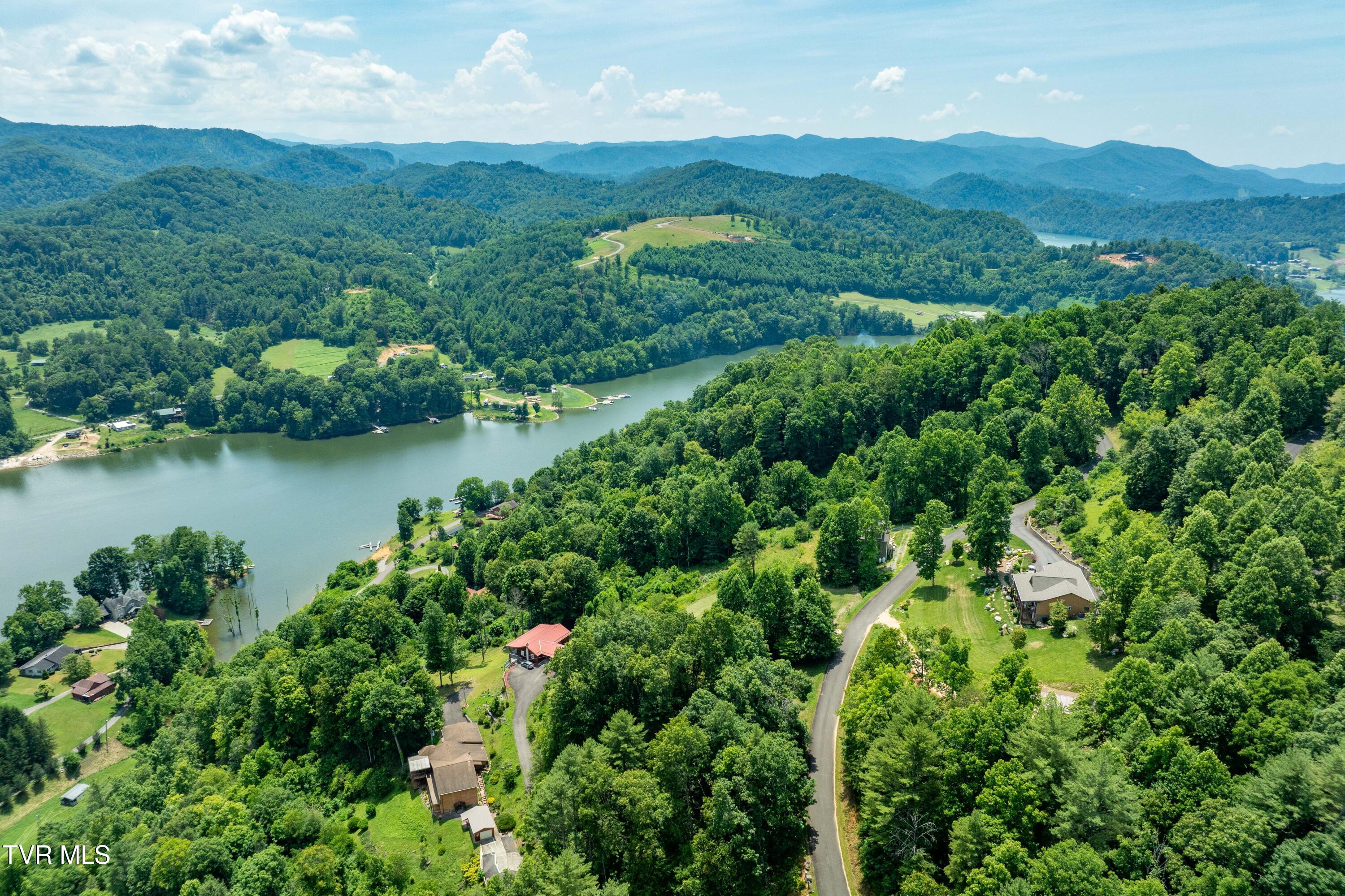 Lot 5 Lake Ridge Road, Unit 5 Butler, TN 37640 - Photo 10 of 24 Lot 5 (10 of 23)