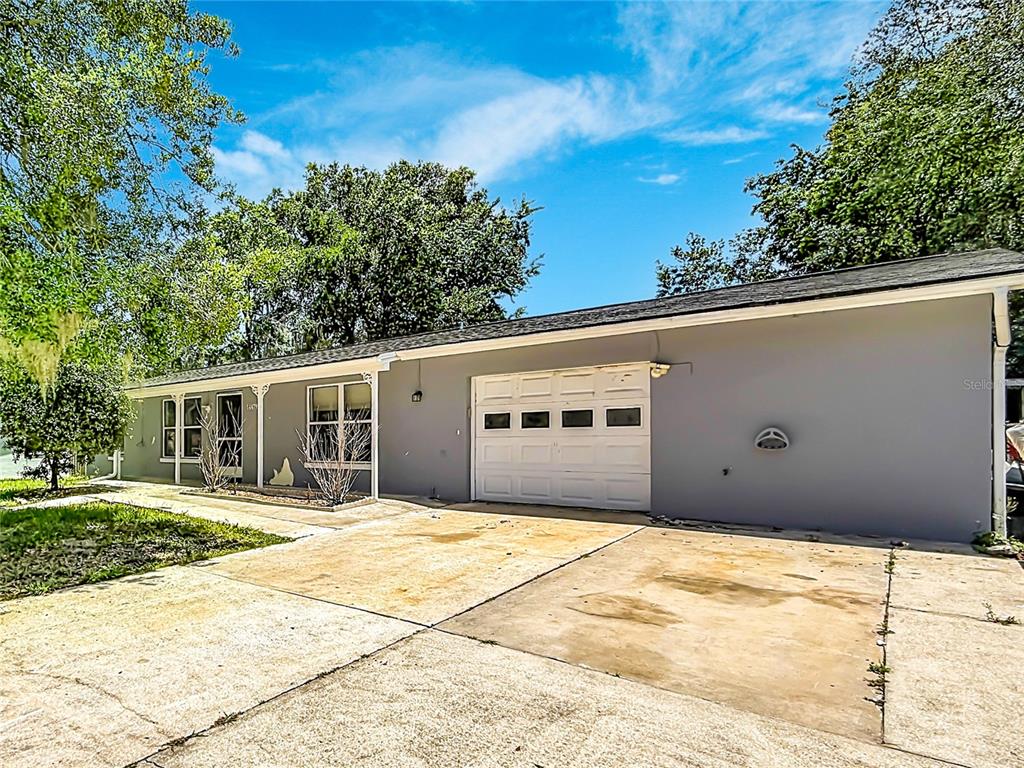 14479 Southwest 43rd Court Road Ocala, FL 34473 - Photo 2 of 31 Gallery Image 2