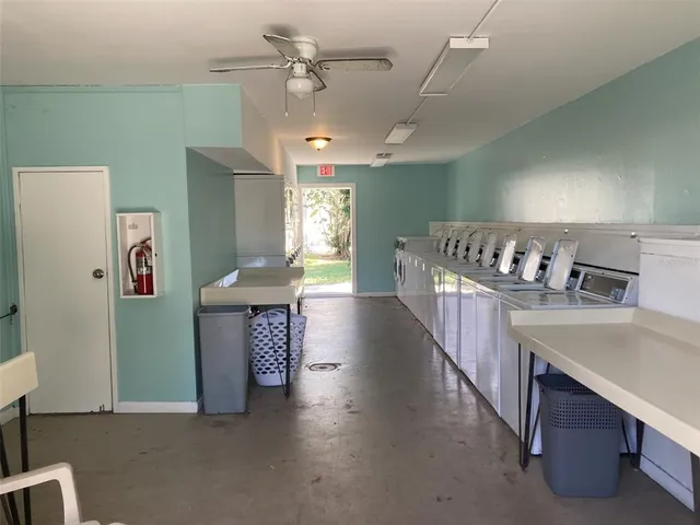 $140,000 | 4511 3rd St Circle West, Unit 289, Bradenton, FL 34207