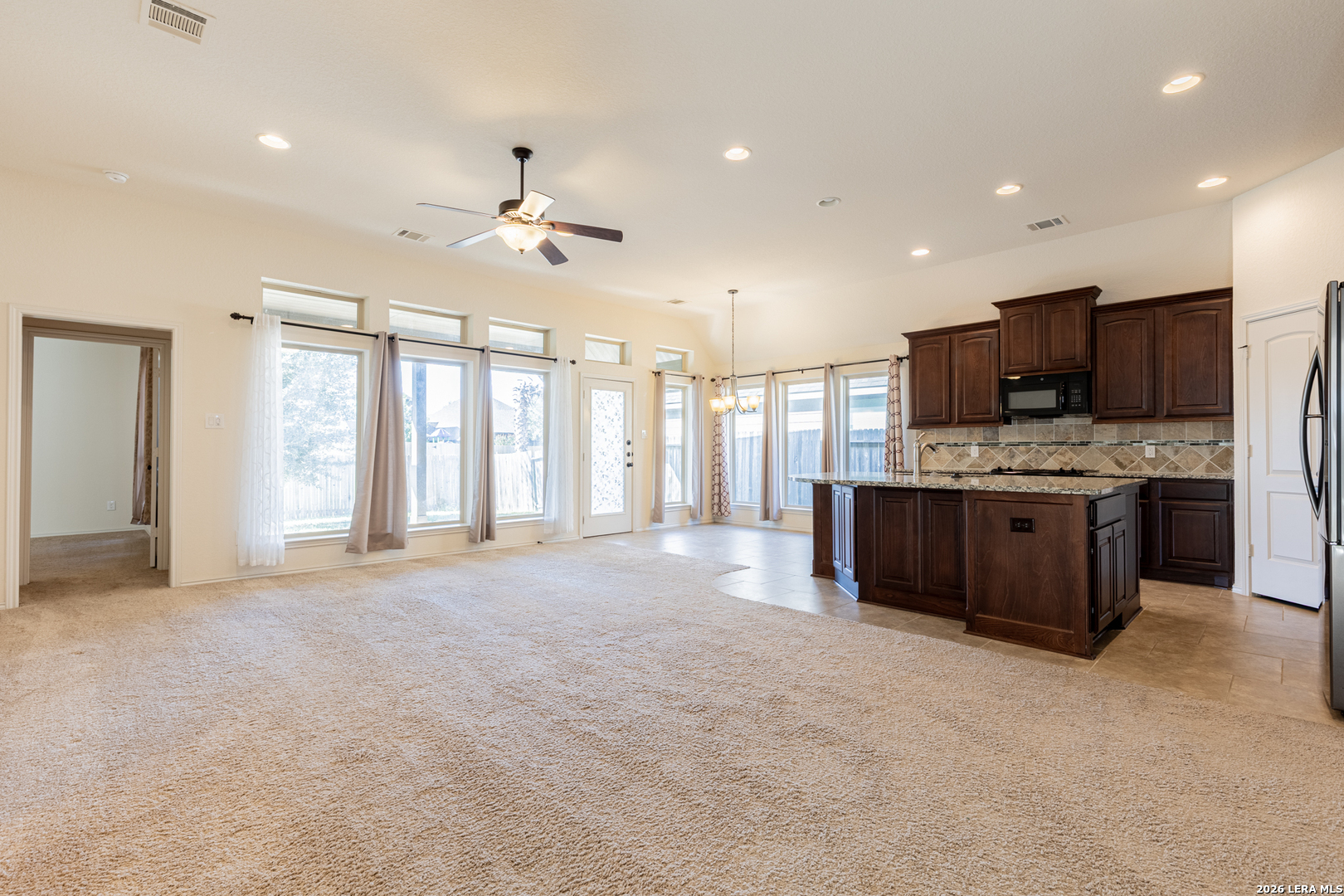 2133 Range Road Seguin, TX 78155 - Photo 12 of 34 Gallery Image 12