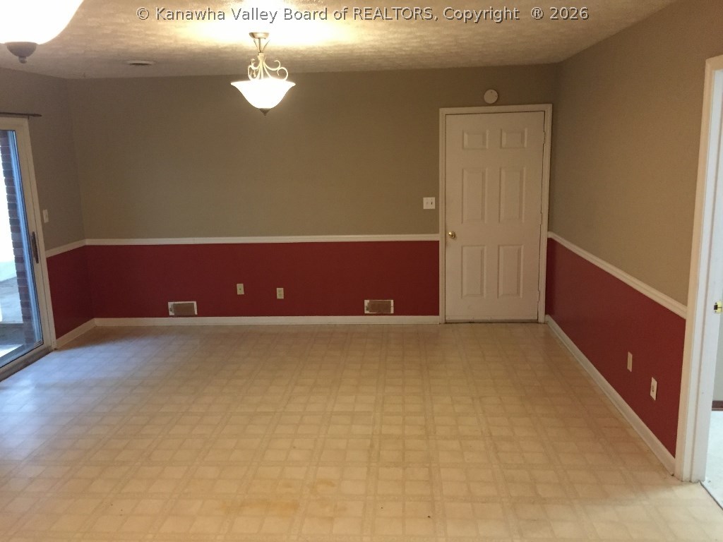 301 Hidden Valley Road Chapmanville, WV 25508 - Photo 8 of 30 Gallery Image 8