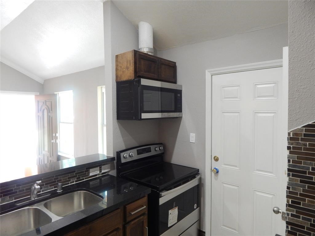 3835 Amos Street Houston, TX 77021 - Photo 12 of 20