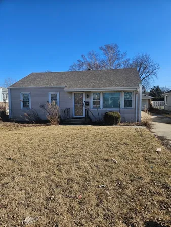 $335,000 | 4939 North Cumberland Avenue, Norridge, IL 60706