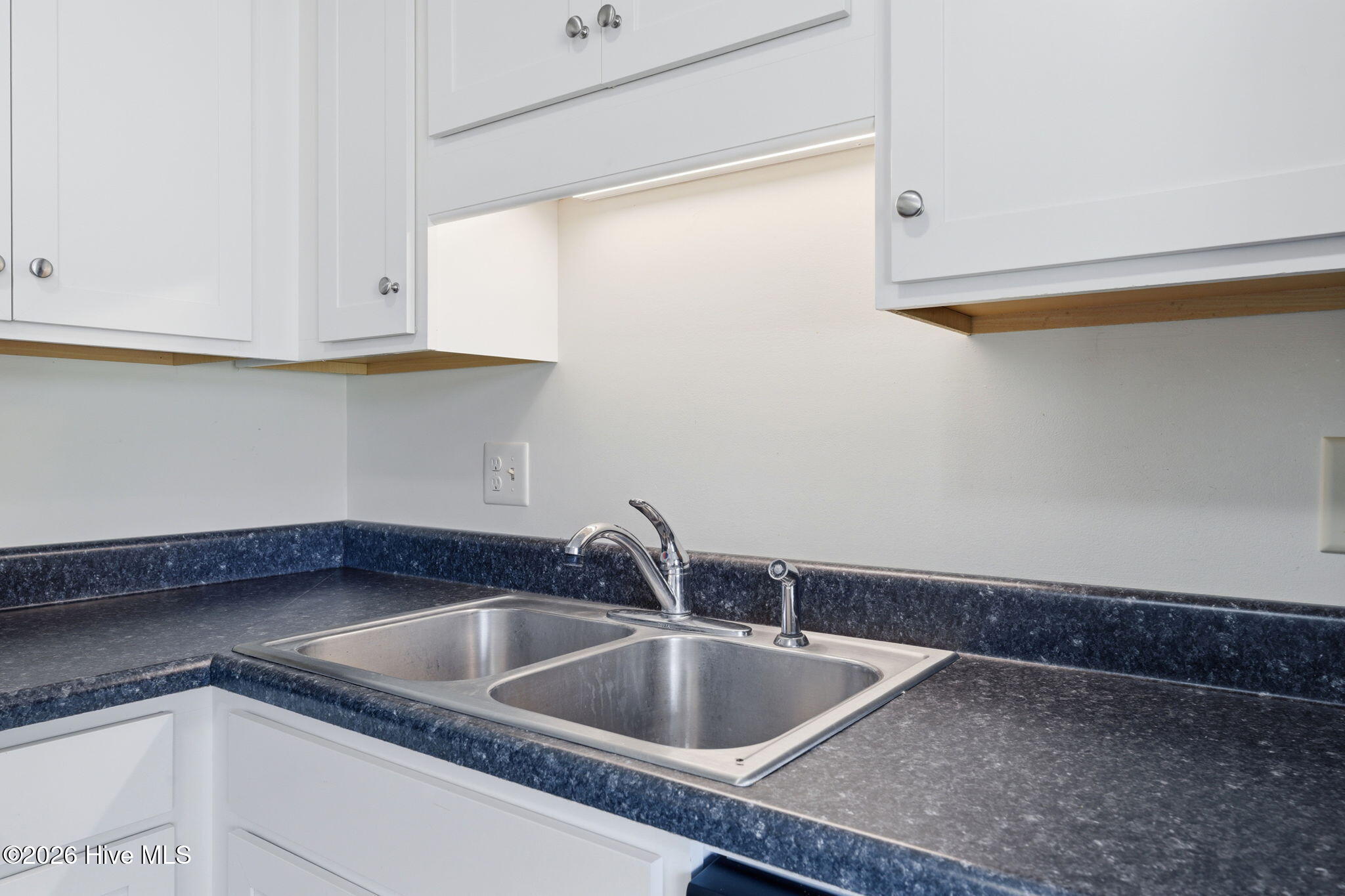 201 Shipman Road, Unit 37 Havelock, NC 28532 - Photo 12 of 17 16-web-or-mls-DSC_4566
