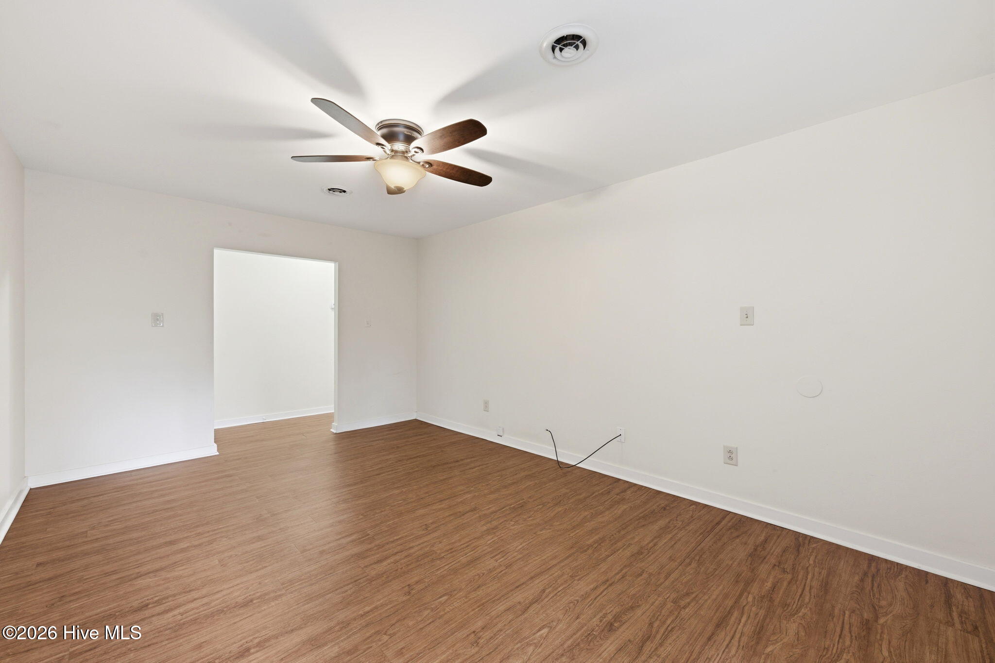 201 Shipman Road, Unit 37 Havelock, NC 28532 - Photo 4 of 17 18-web-or-mls-DSC_4572