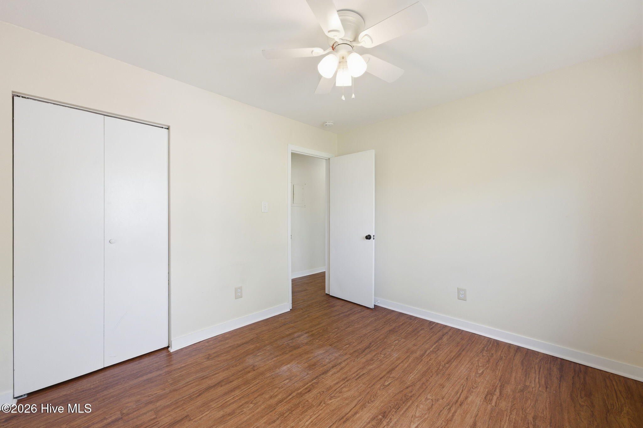 201 Shipman Road, Unit 37 Havelock, NC 28532 - Photo 8 of 17 11-web-or-mls-DSC_4548
