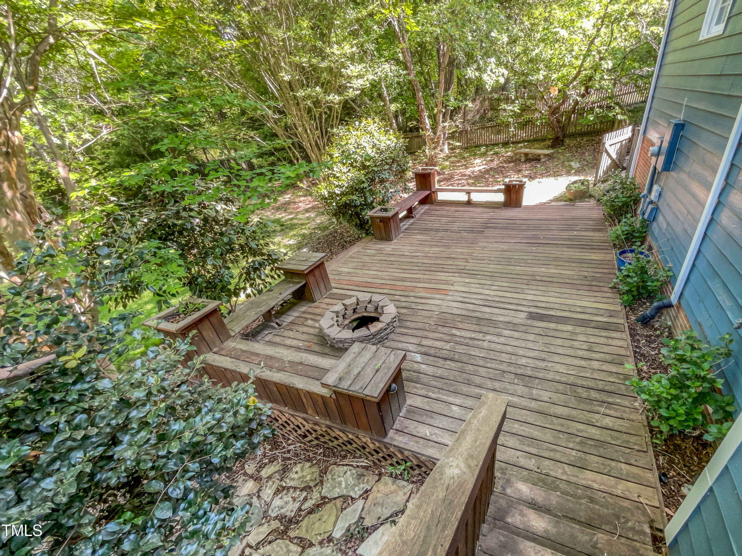 4101 Landrum Lane Raleigh, NC 27616 - Photo 3 of 21 1b