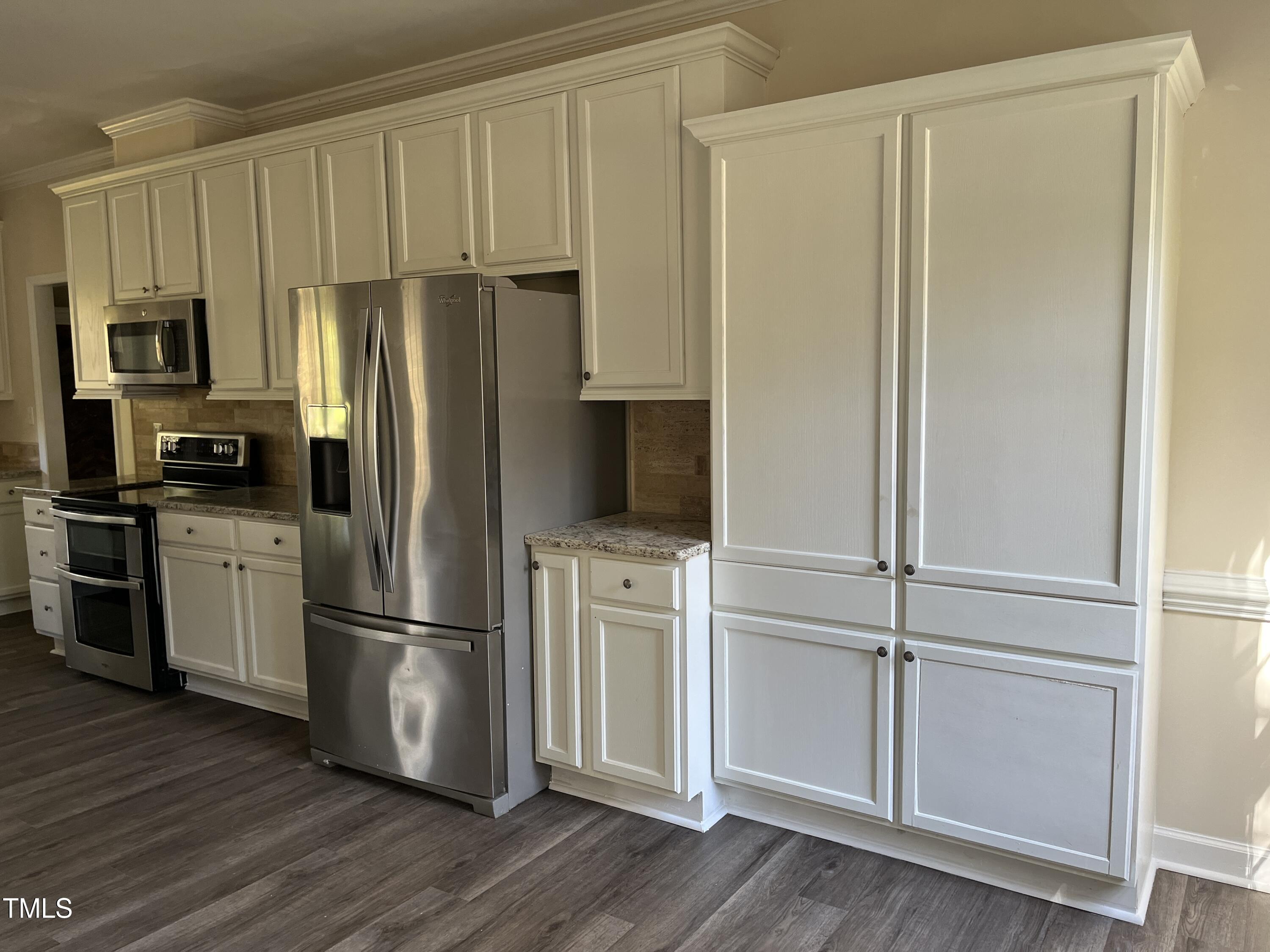 4101 Landrum Lane Raleigh, NC 27616 - Photo 8 of 21 image3