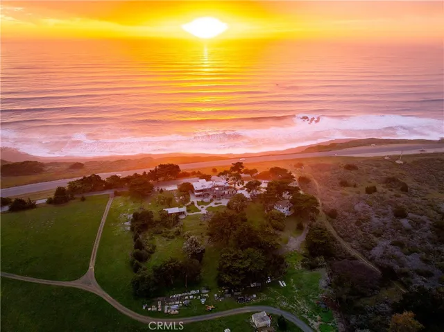 $3,900,000 | 7432 Exotic Garden Drive, Cambria, CA 93428