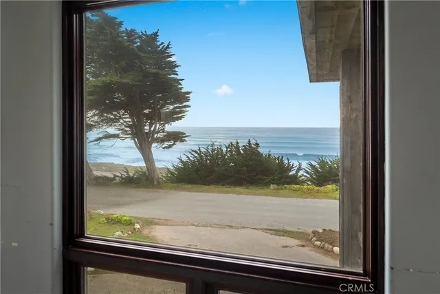 $3,900,000 | 7432 Exotic Garden Drive, Cambria, CA 93428
