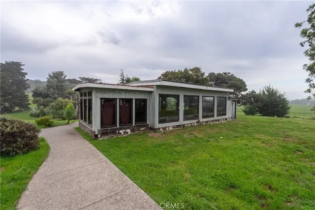 $3,900,000 | 7432 Exotic Garden Drive, Cambria, CA 93428