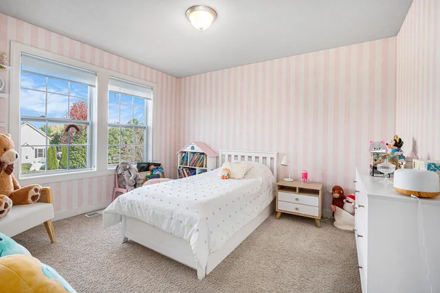 $539,900 | 1990 Halsted Drive, Stevensville, MI 49127