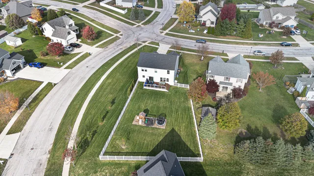 $539,900 | 1990 Halsted Drive, Stevensville, MI 49127