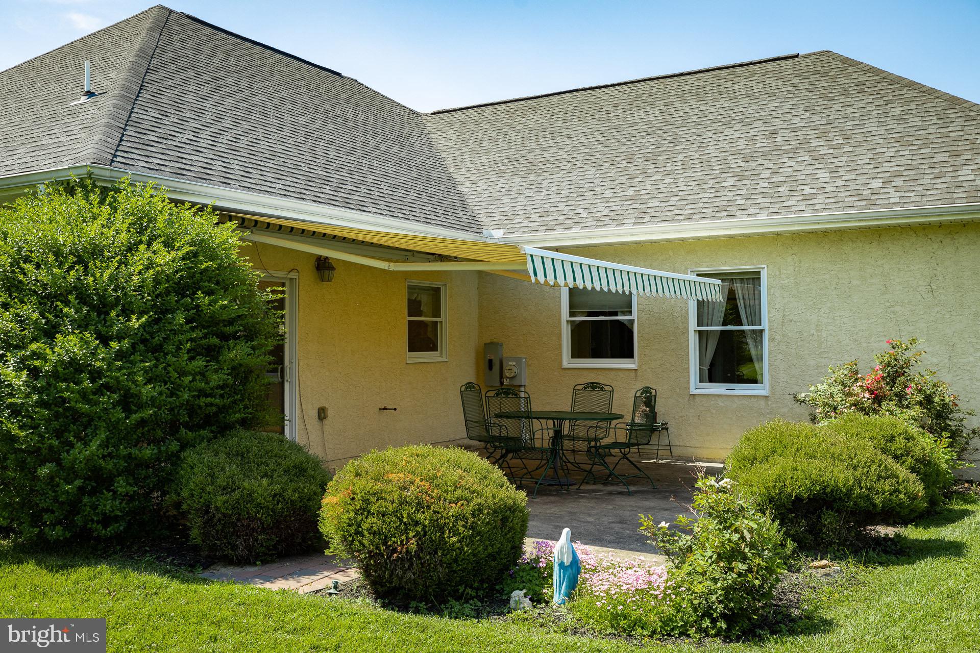 2128 Pleasant Valley Road Newark, DE 19702 - Photo 26 of 29 Back patio with retractable awning