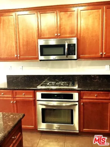 $524,990 | 3832 West Ave J-11, Lancaster, CA 93536