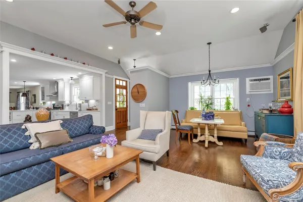 $829,000 | 550 Nassau Boulevard, West Hempstead, NY 11552