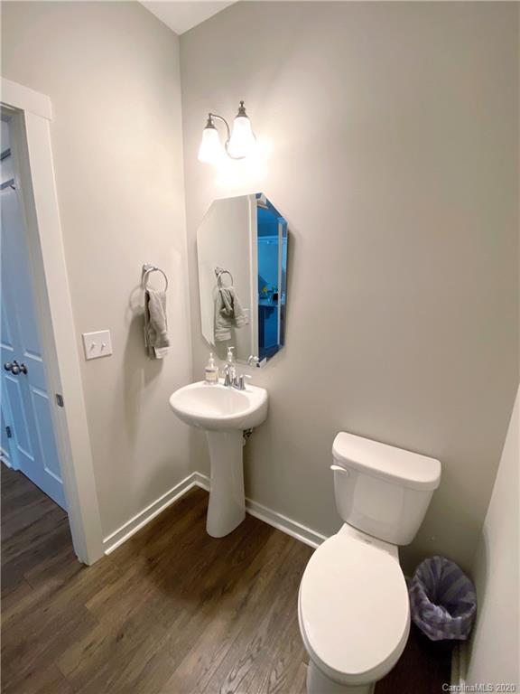 1221 Fordham Road, Unit 8 Charlotte, NC 28208 - Photo 12 of 28 Gallery Image 12