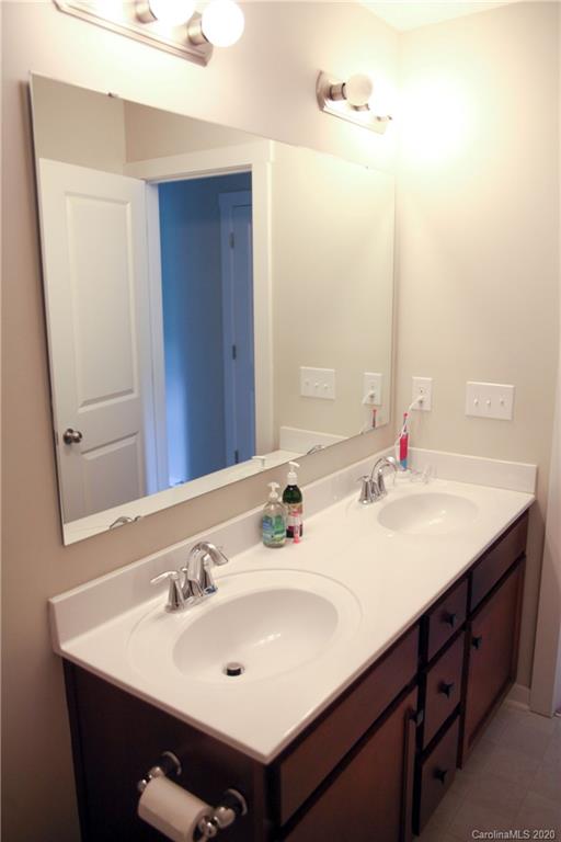 1221 Fordham Road, Unit 8 Charlotte, NC 28208 - Photo 26 of 28 Gallery Image 26