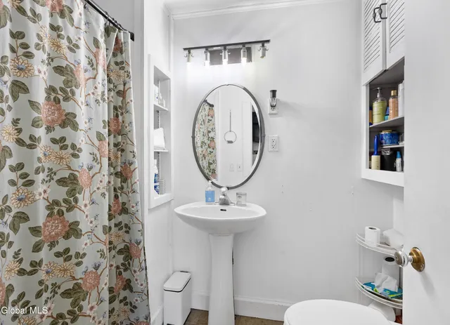 $170,000 | 89 East Potter Avenue, Granville, NY 12832