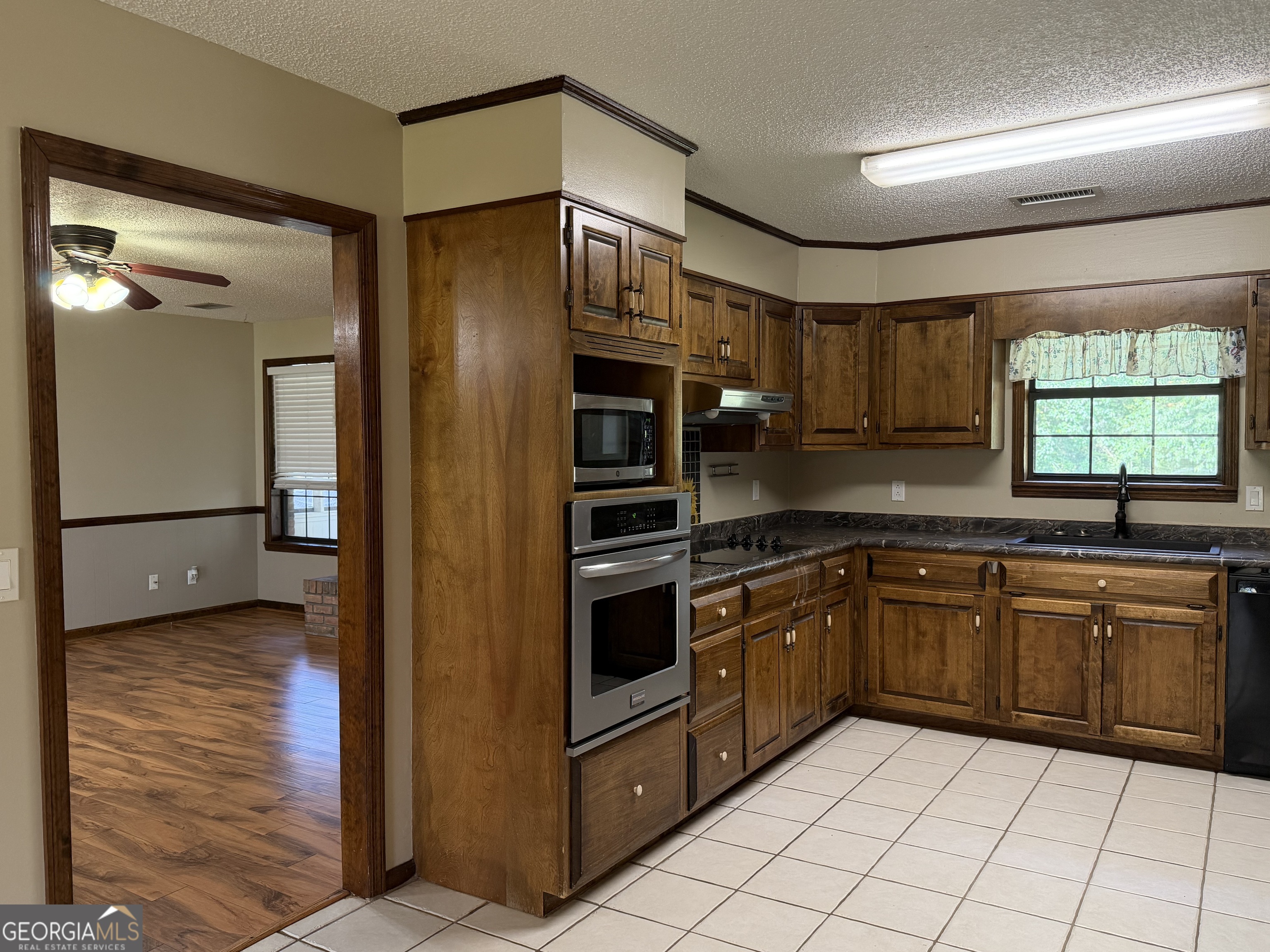 1601 Rutland Road Tifton, GA 31793 - Photo 6 of 33