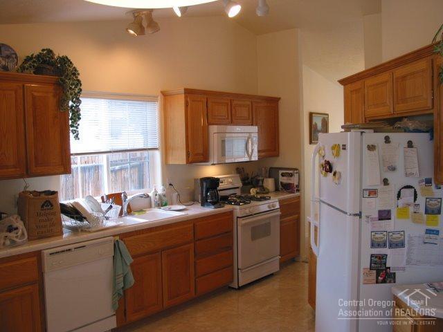 20231 Star Ridge Court Bend, OR 97703 - Photo 10 of 18 Additional Photo
