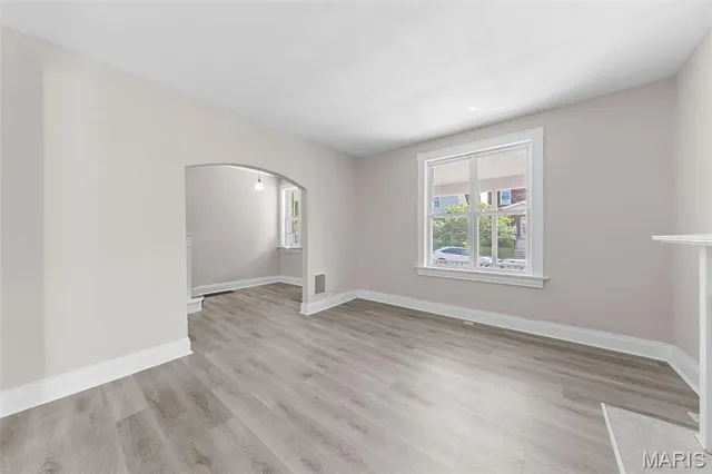 $237,500 | 1111 Forest Avenue, St. Louis, MO 63139