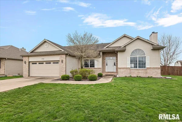 $321,900 | 3708 Switchgrass Court, Springfield, IL 62712