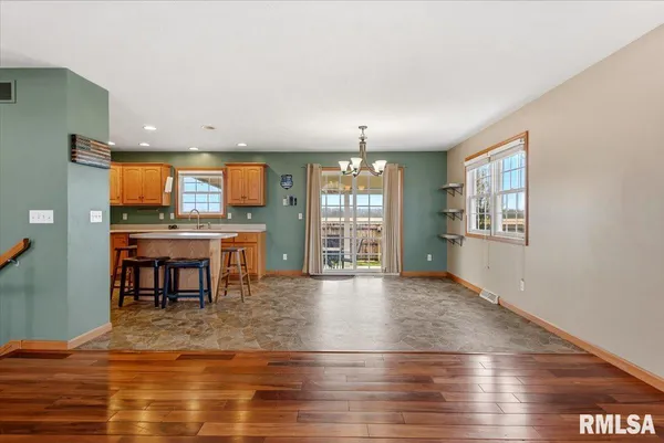 $321,900 | 3708 Switchgrass Court, Springfield, IL 62712