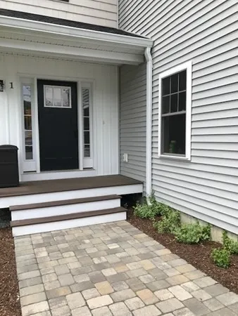 $539,900 | 74 Cox Street, Unit 1, Hudson, MA 01749