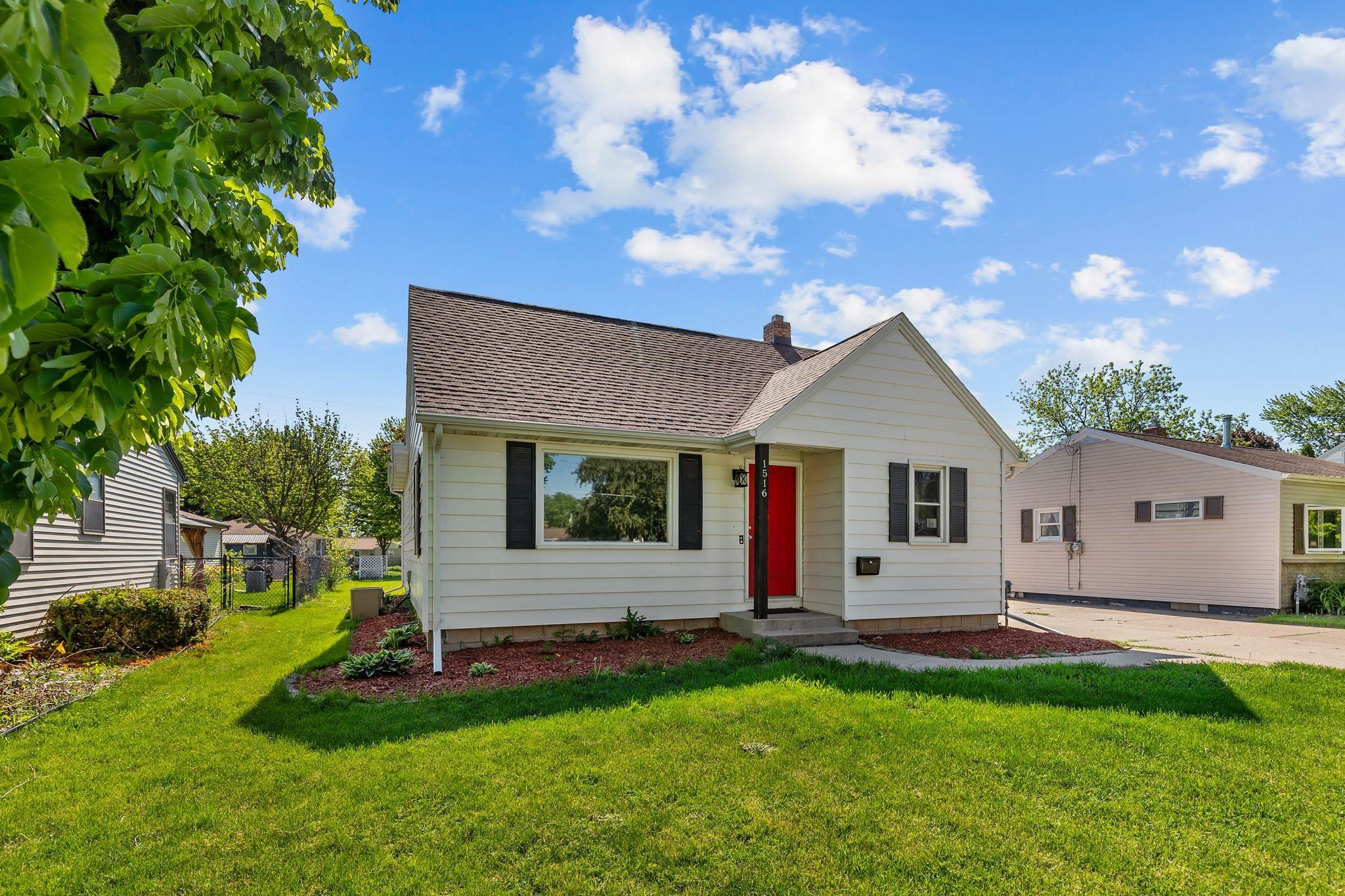 1516 Rugby Street Oshkosh, WI 54902 - Photo 33 of 40