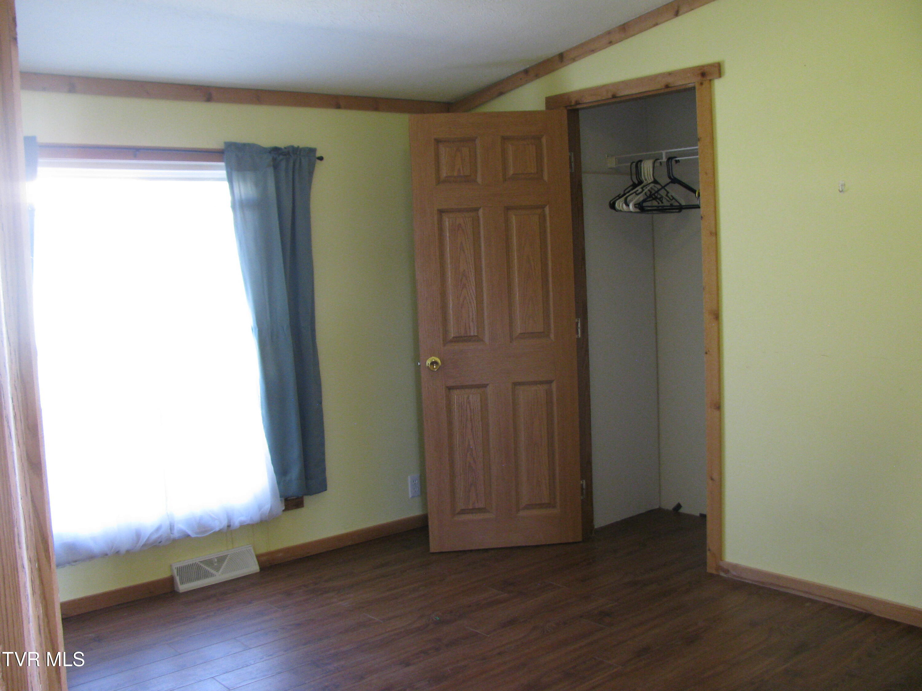 181 Bowers Road Greeneville, TN 37743 - Photo 14 of 20 IMG_4918