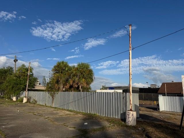 7110 Downman Road New Orleans, LA 70126 - Photo 3 of 10