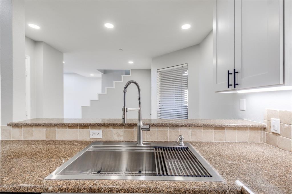 4221 Cole Avenue, Unit 202 Dallas, TX 75205 - Photo 11 of 33