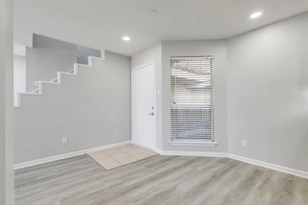 $425,000 | 4221 Cole Avenue, Unit 202, Dallas, TX 75205