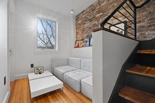 $17,000 | 15 Regent Circle, Unit 2, Brookline, MA 02445