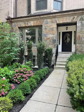 $17,000 | 15 Regent Circle, Unit 2, Brookline, MA 02445