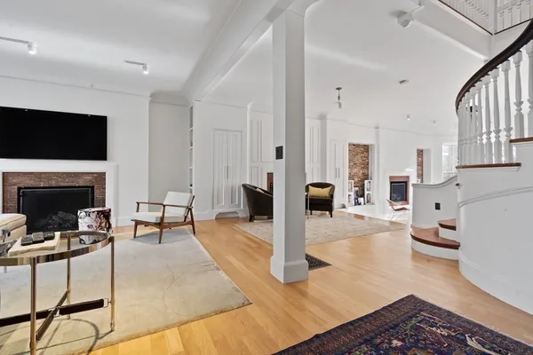 $17,000 | 15 Regent Circle, Unit 2, Brookline, MA 02445