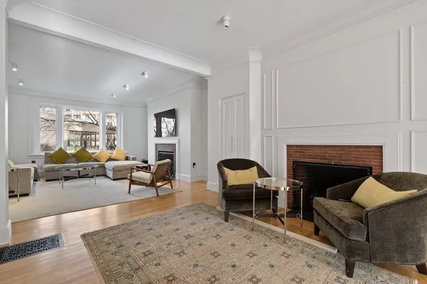 $17,000 | 15 Regent Circle, Unit 2, Brookline, MA 02445