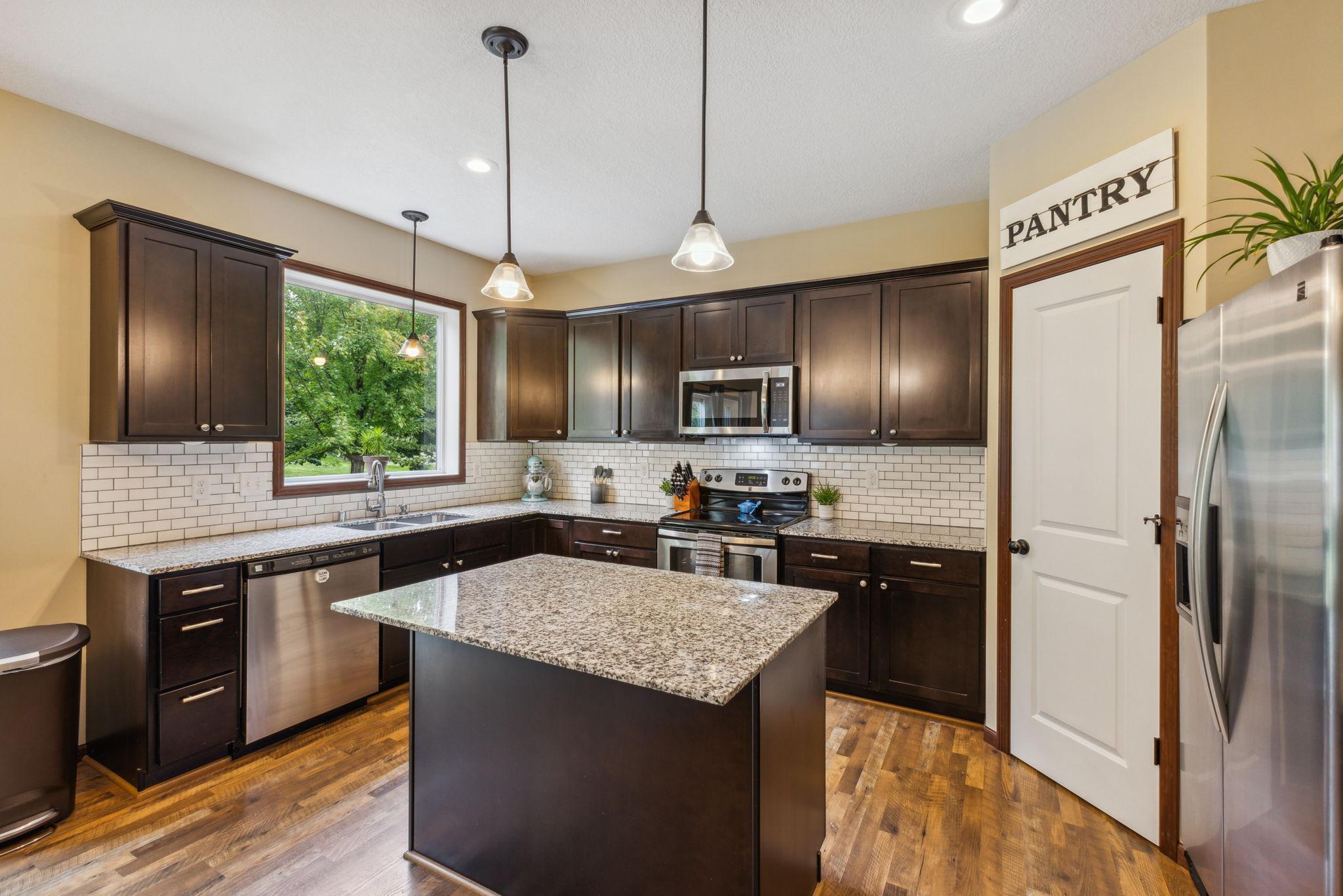 11250 Traverse Road Woodbury, MN 55129 - Photo 11 of 32 Gallery Image 11