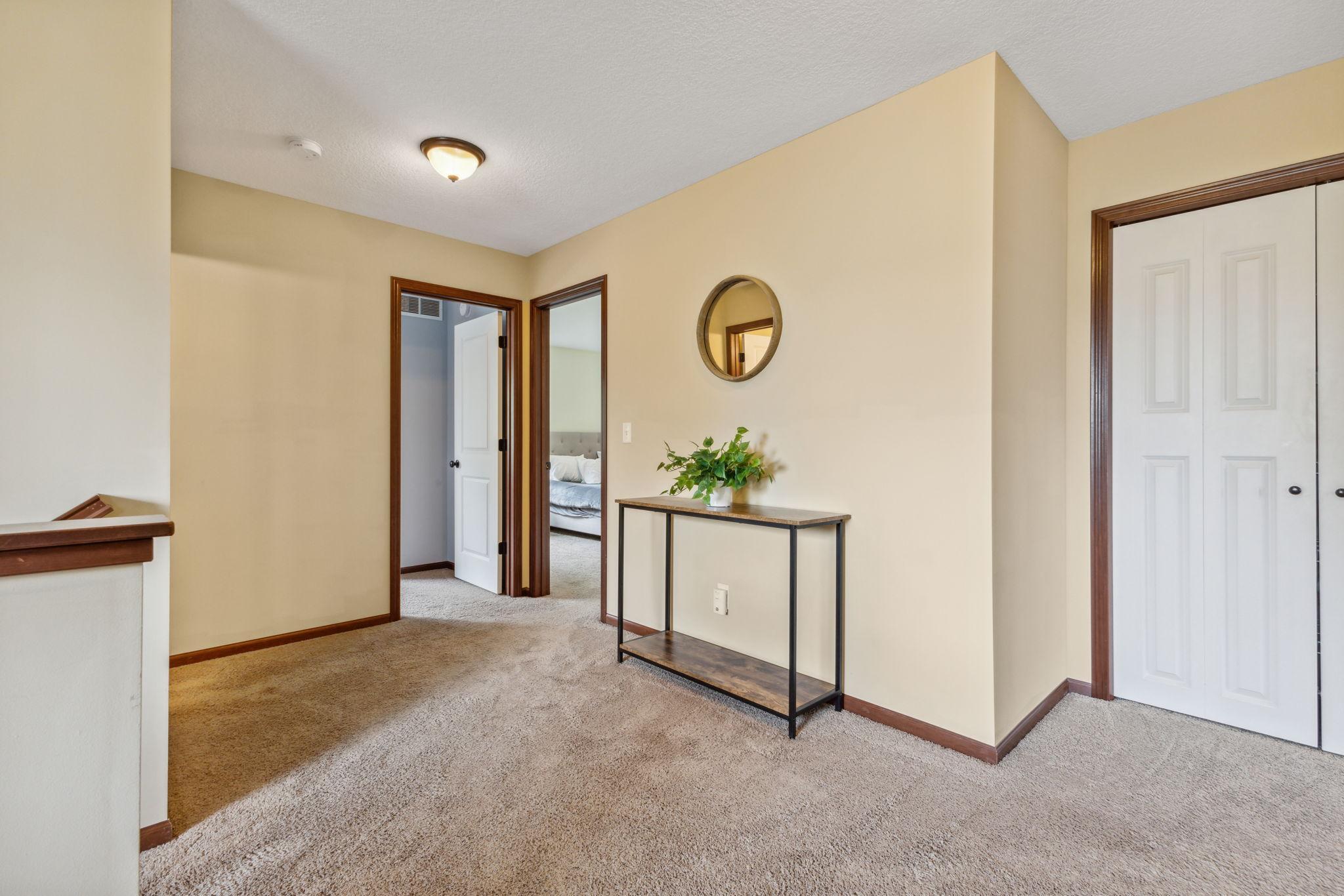 11250 Traverse Road Woodbury, MN 55129 - Photo 13 of 32 Gallery Image 13