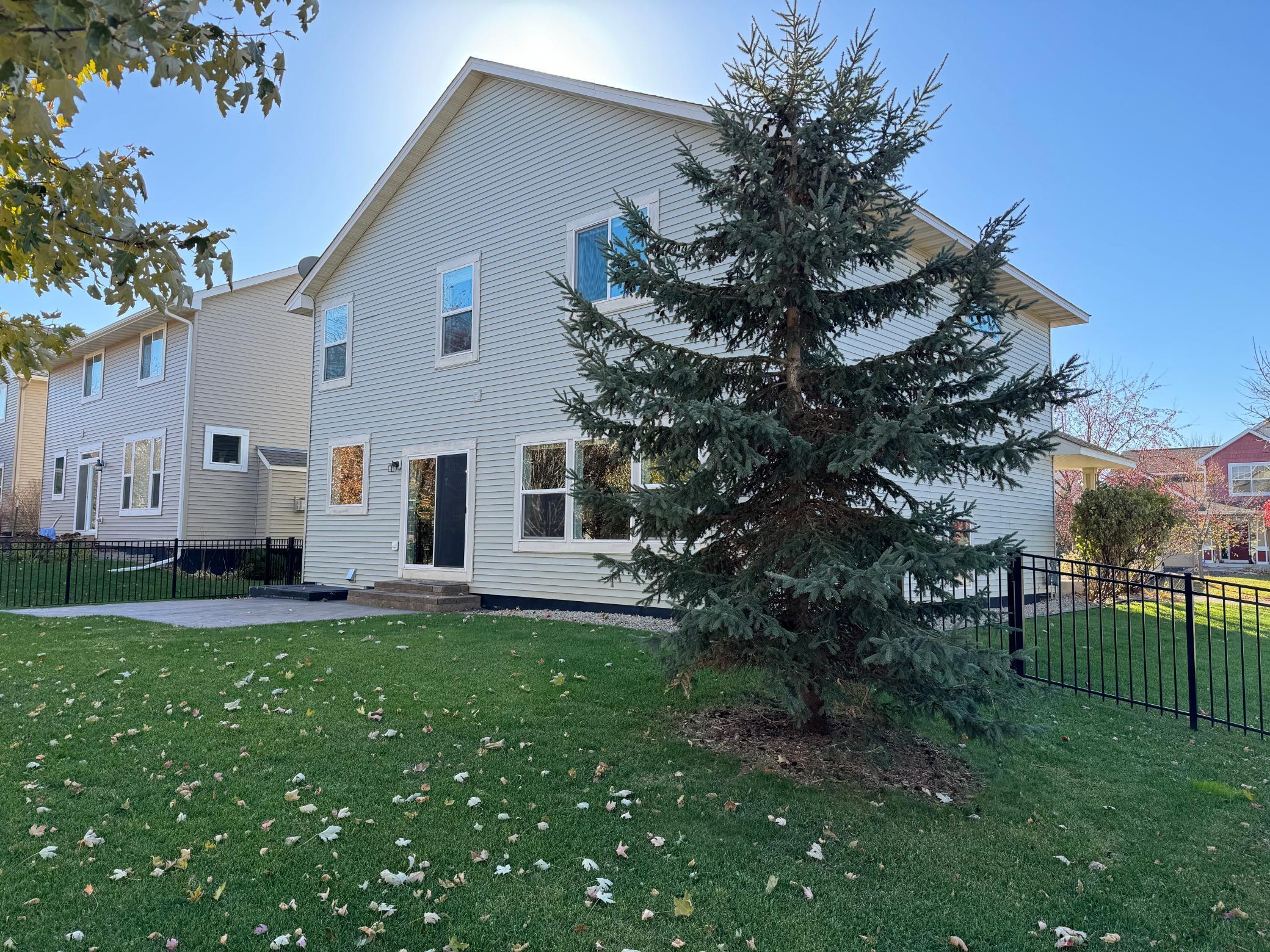 11250 Traverse Road Woodbury, MN 55129 - Photo 27 of 32 Gallery Image 27