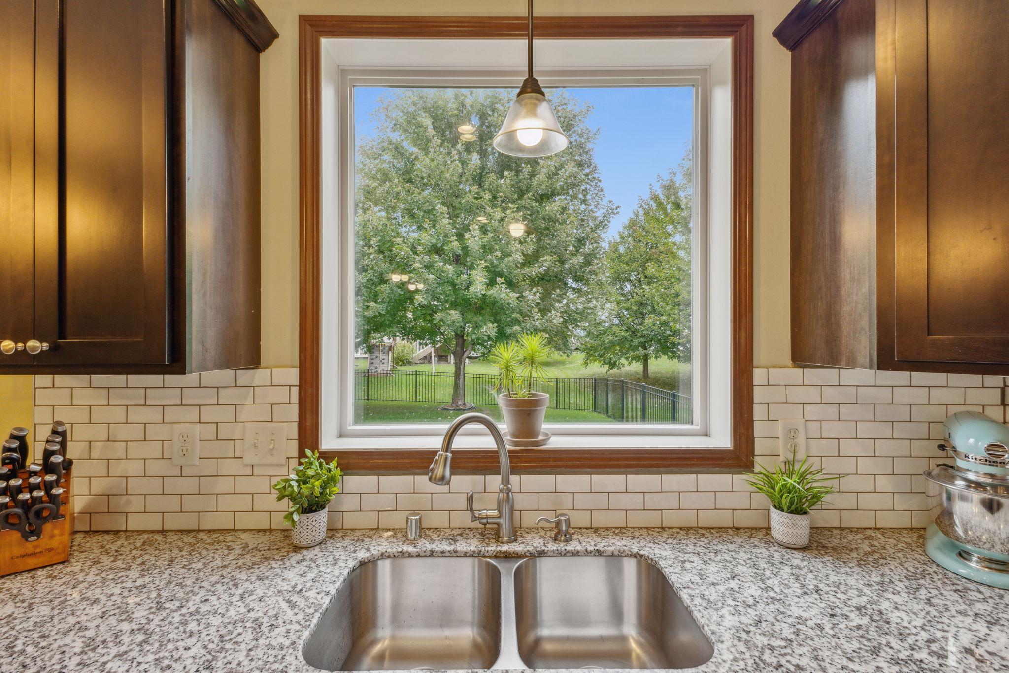 11250 Traverse Road Woodbury, MN 55129 - Photo 9 of 32 Gallery Image 9